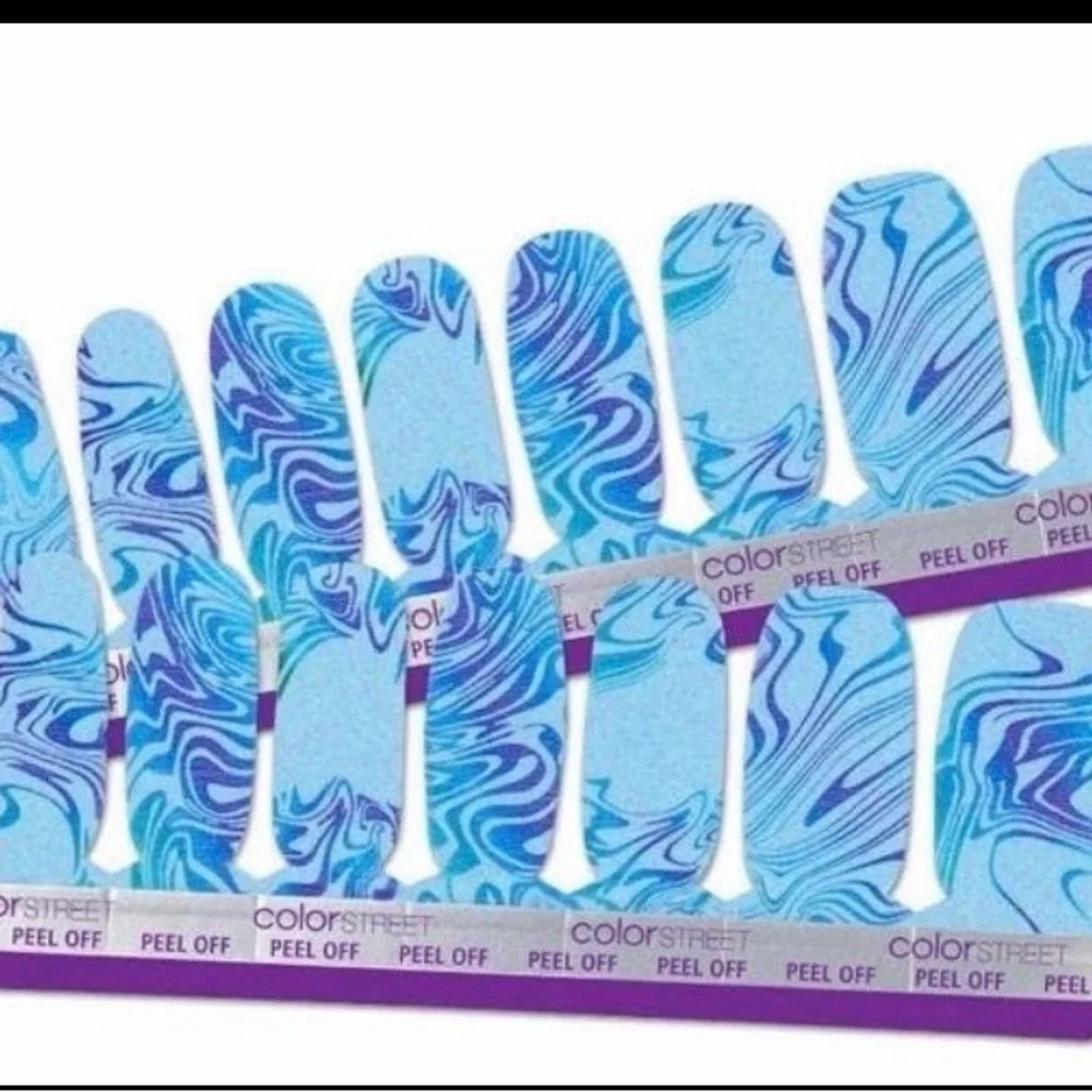 Color Street frosty blue